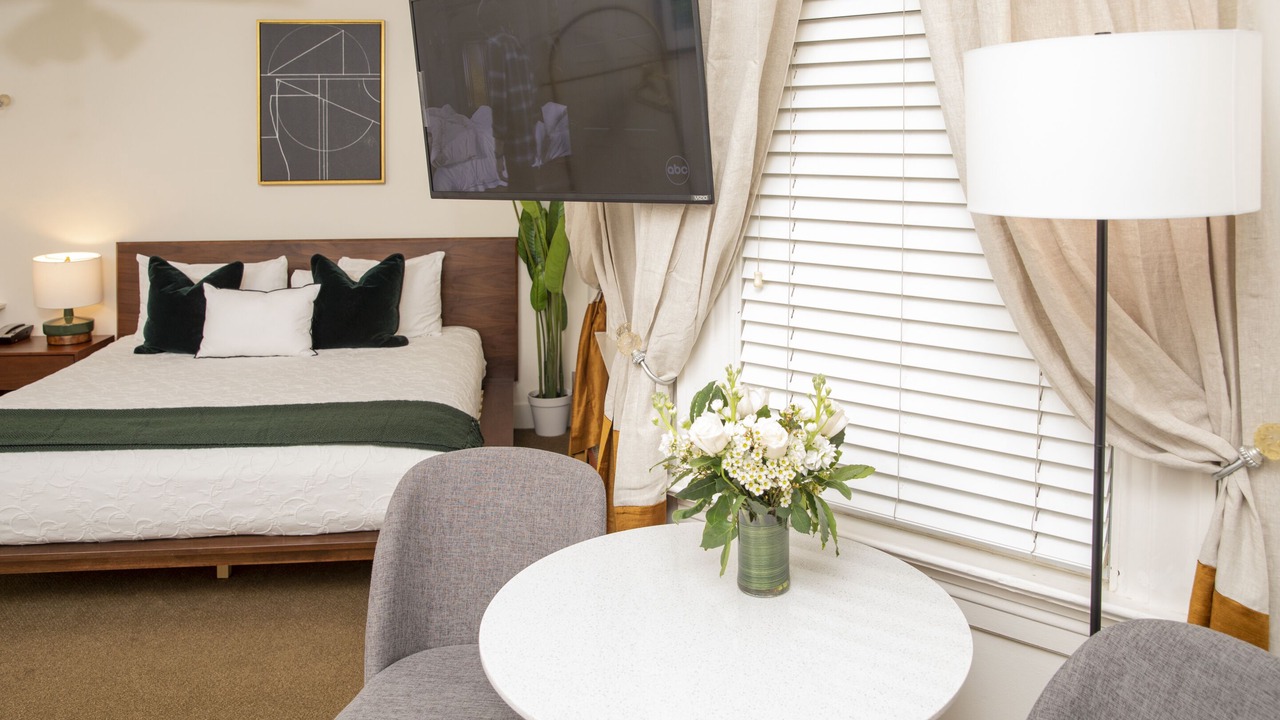 Photo of Bedroom in Telegraph Hill