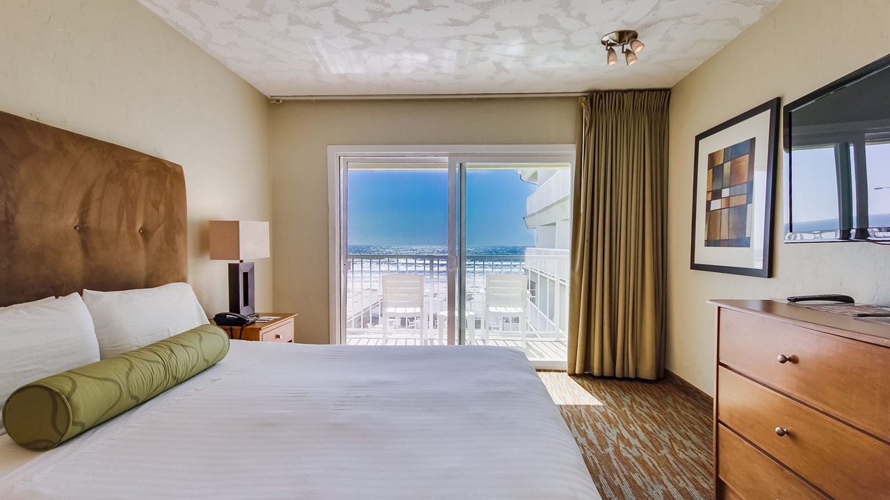 Photo of Bedroom in Pacific Beach