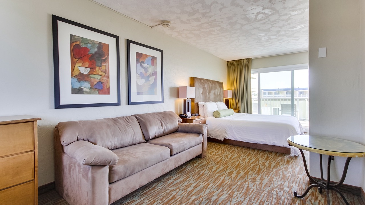 Photo of Bedroom in Pacific Beach