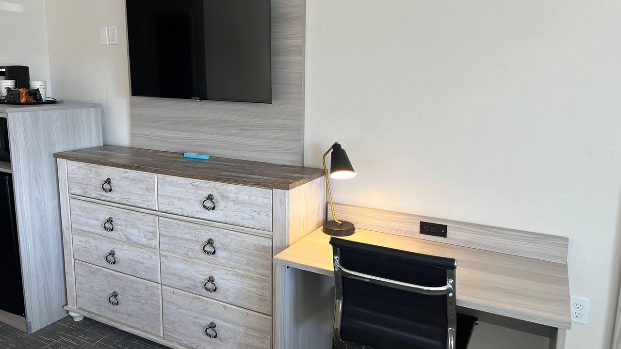 Photo of Bedroom in Susanville