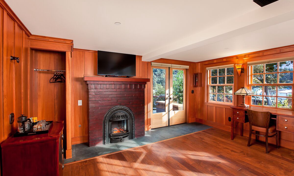 Photo of Bedroom in Fort Bragg