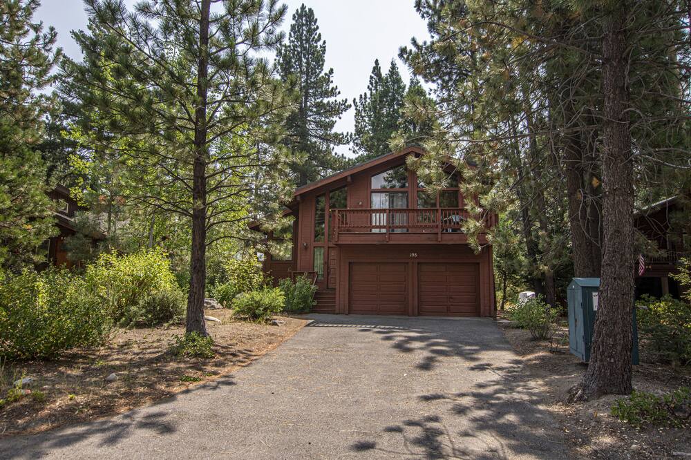 Photo of Outdoor in Lake Forest