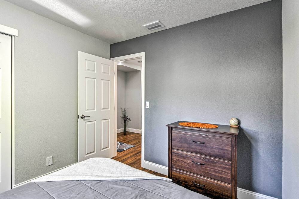 Photo of Bedroom in South Natomas