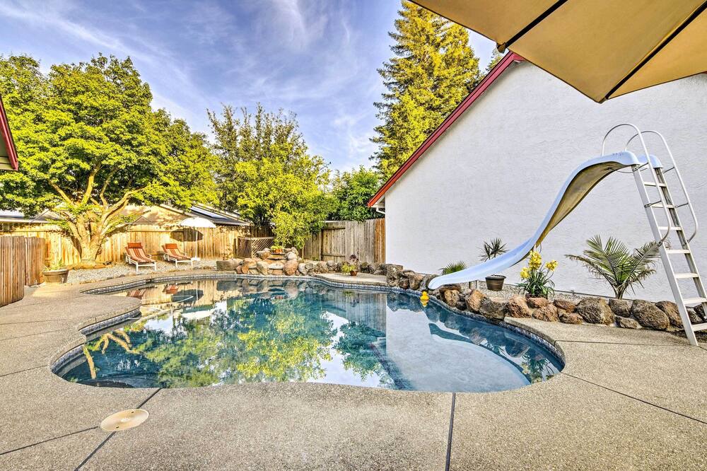 Photo of Outdoor in South Natomas