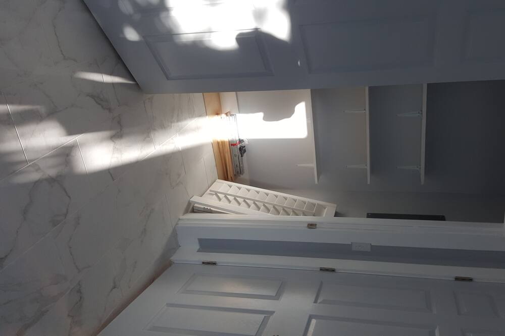 Photo of Bedroom in West Hills
