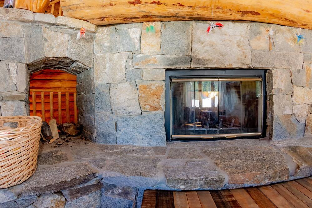 Photo of Livingroom in Pioneer