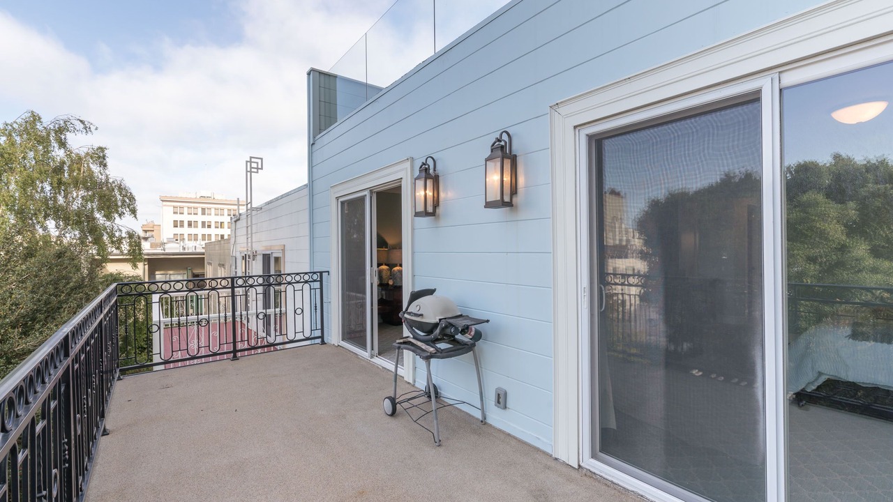 Photo of Outdoor in Pacific Heights
