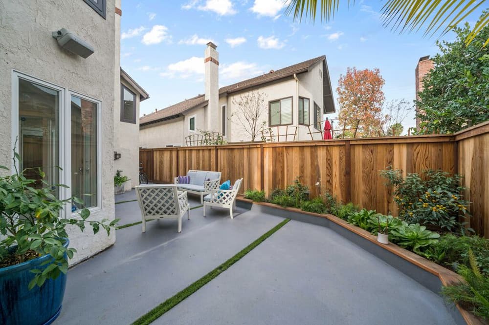 Photo of Others in Santa Ana Heights