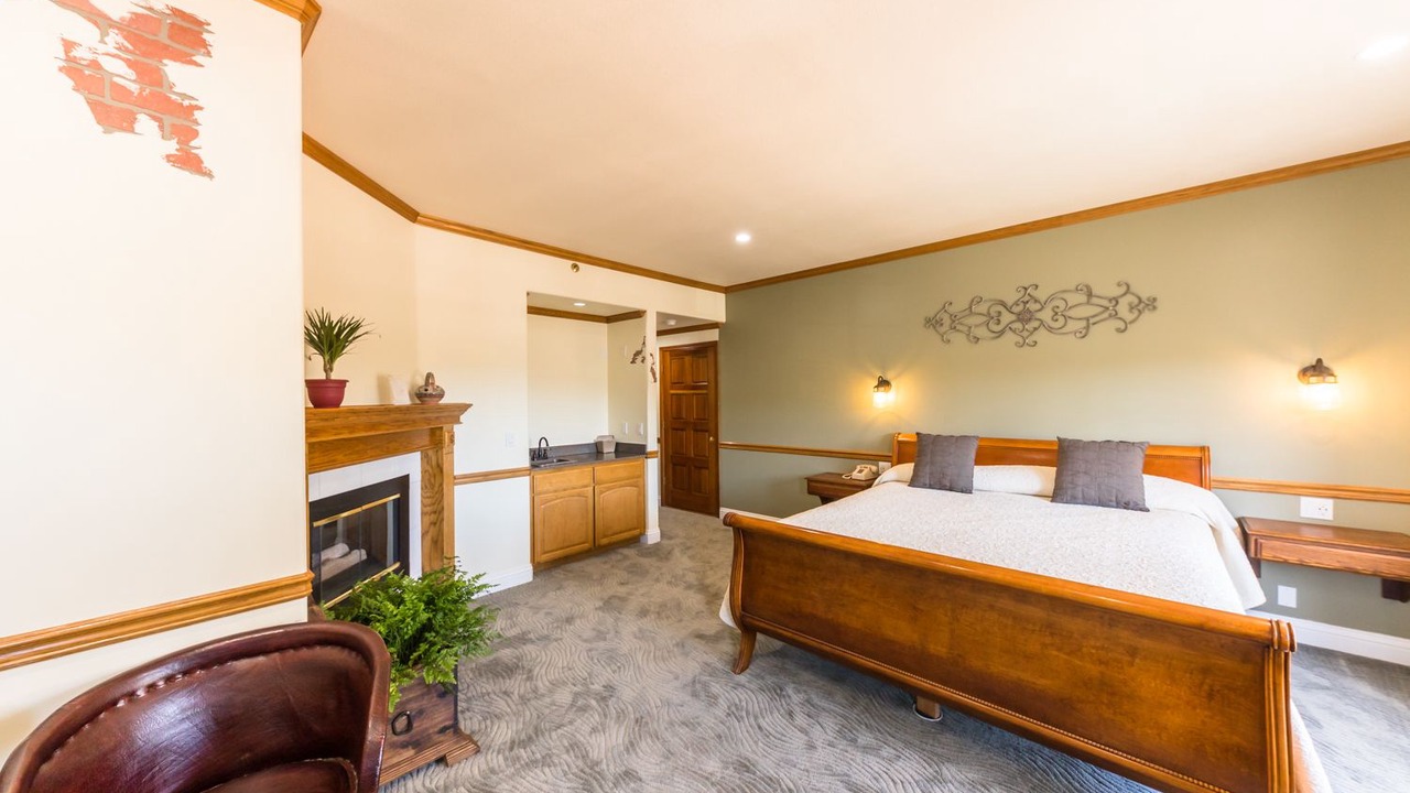 Photo of Bedroom in San Juan Bautista