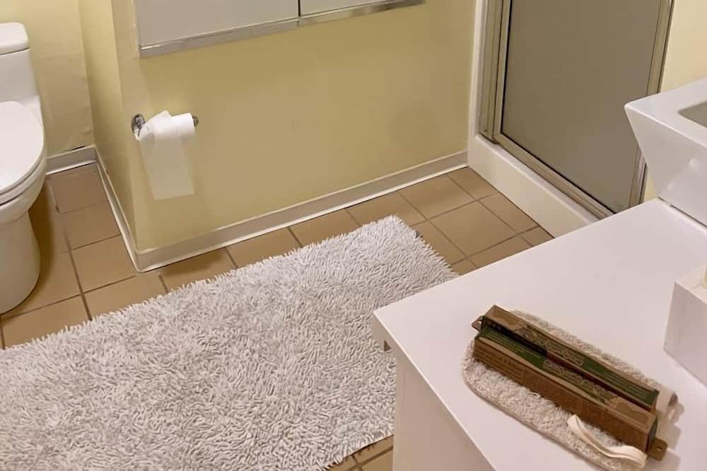 Photo of Bathroom in Almonte