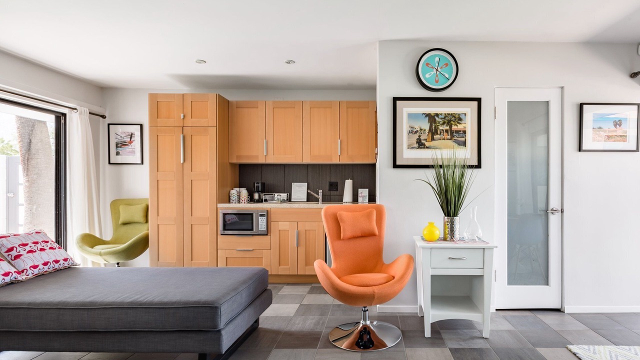 Photo of Livingroom in Deepwell Estates