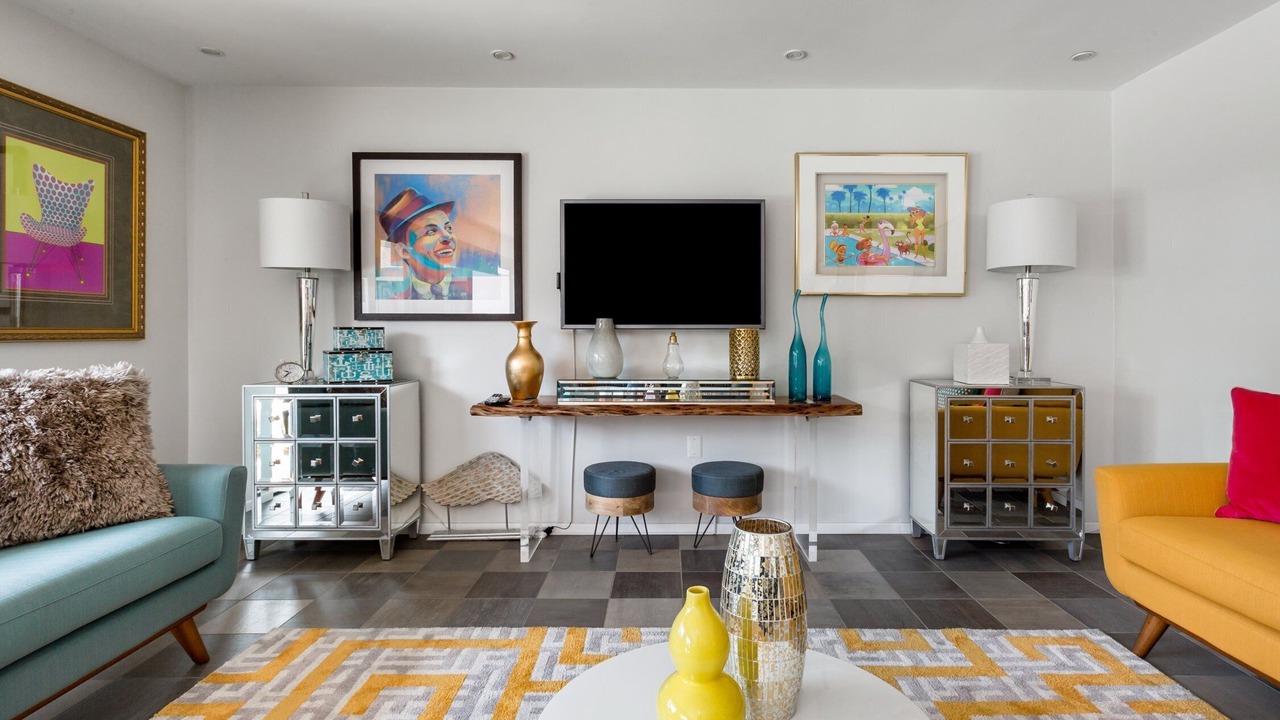 Photo of Livingroom in Deepwell Estates