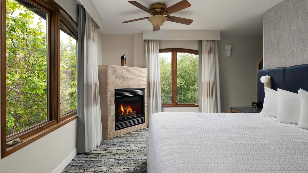 Photo of Bedroom in San Simeon