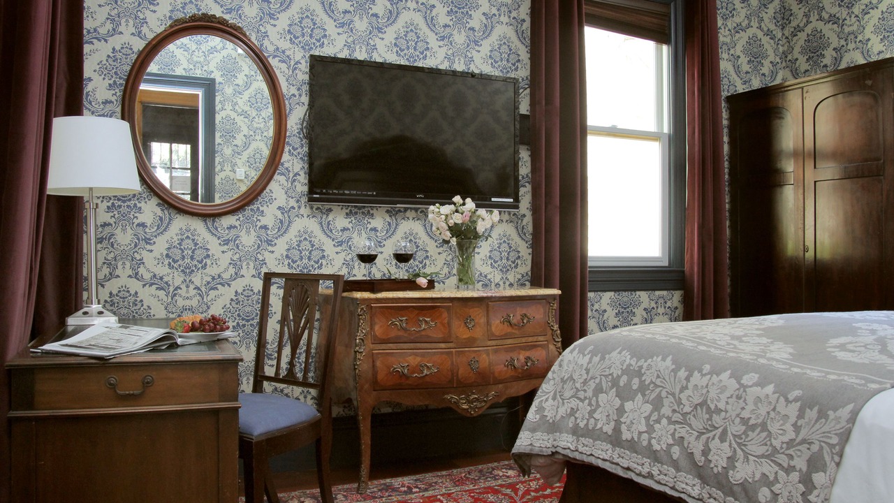 Photo of Bedroom in Lower Pacific Heights