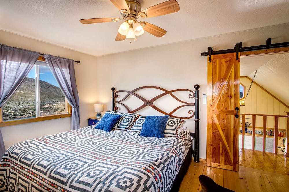 Photo of Bedroom in Pioneertown