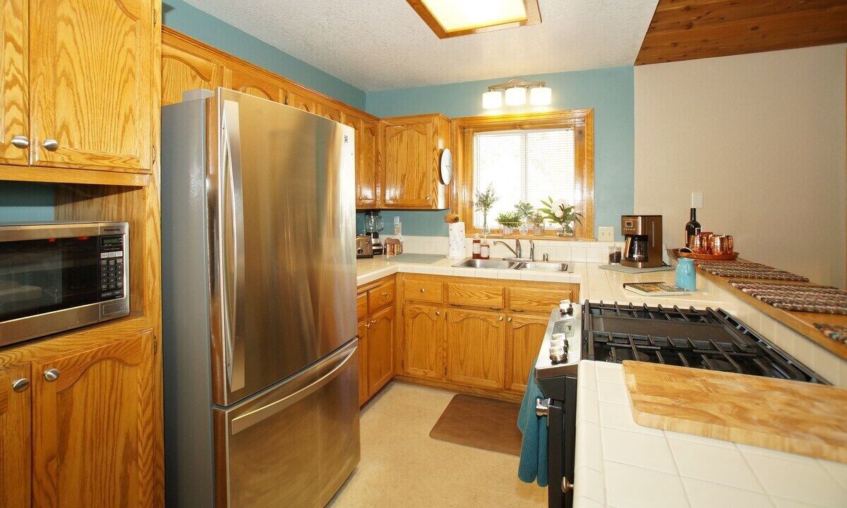 Photo of Kitchen in Big Bear City