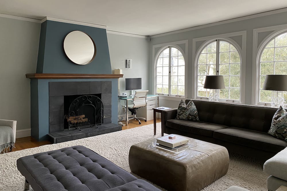 Photo of Livingroom in Marina District