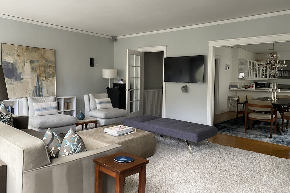 Photo of Livingroom in Marina District