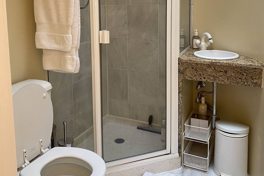 Photo of Bathroom in Marina District