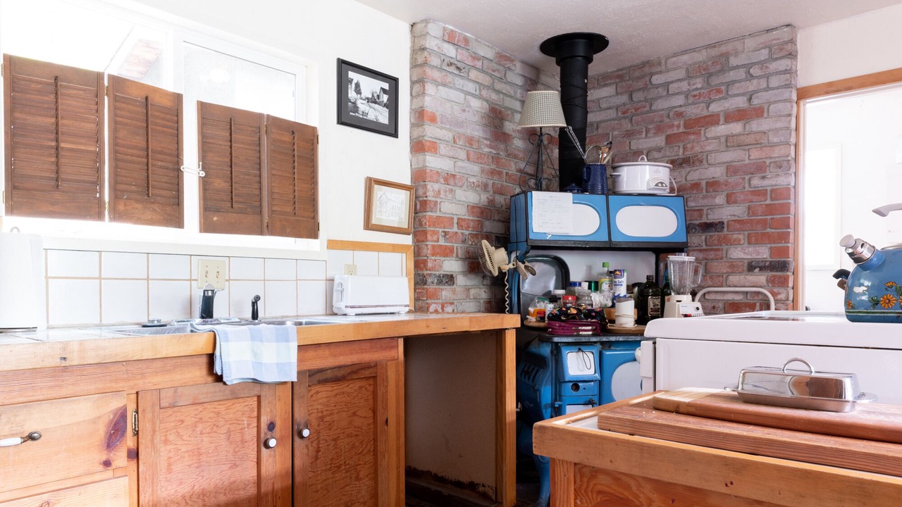 Photo of Kitchen in Sierra City