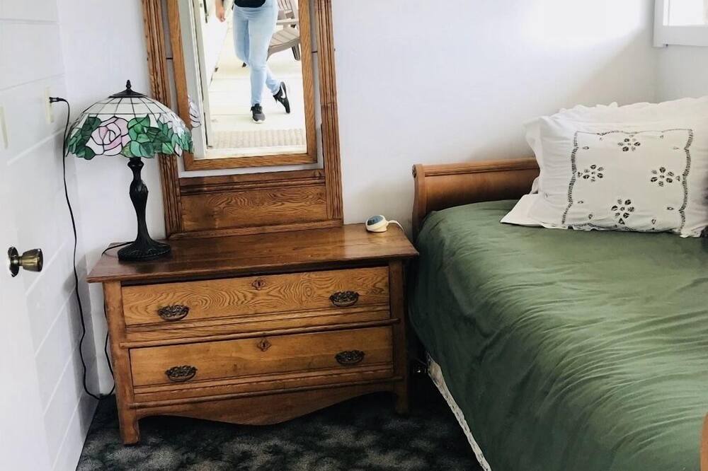 Photo of Bedroom in Little River