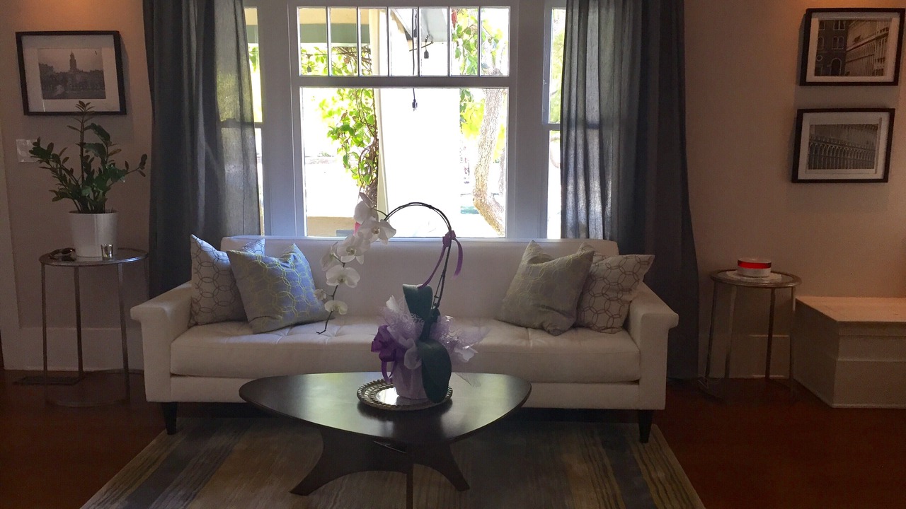 Photo of Livingroom in Middletown