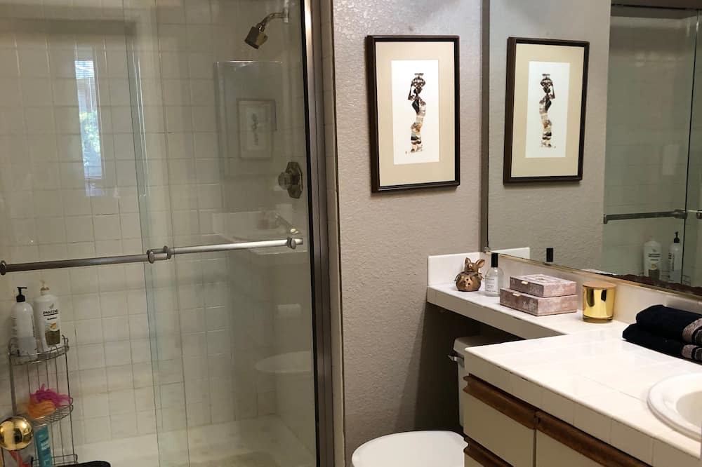 Photo of Bathroom in San Ramon