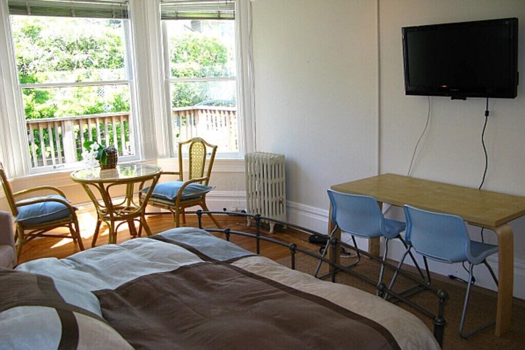 Photo of Others in Pacific Heights