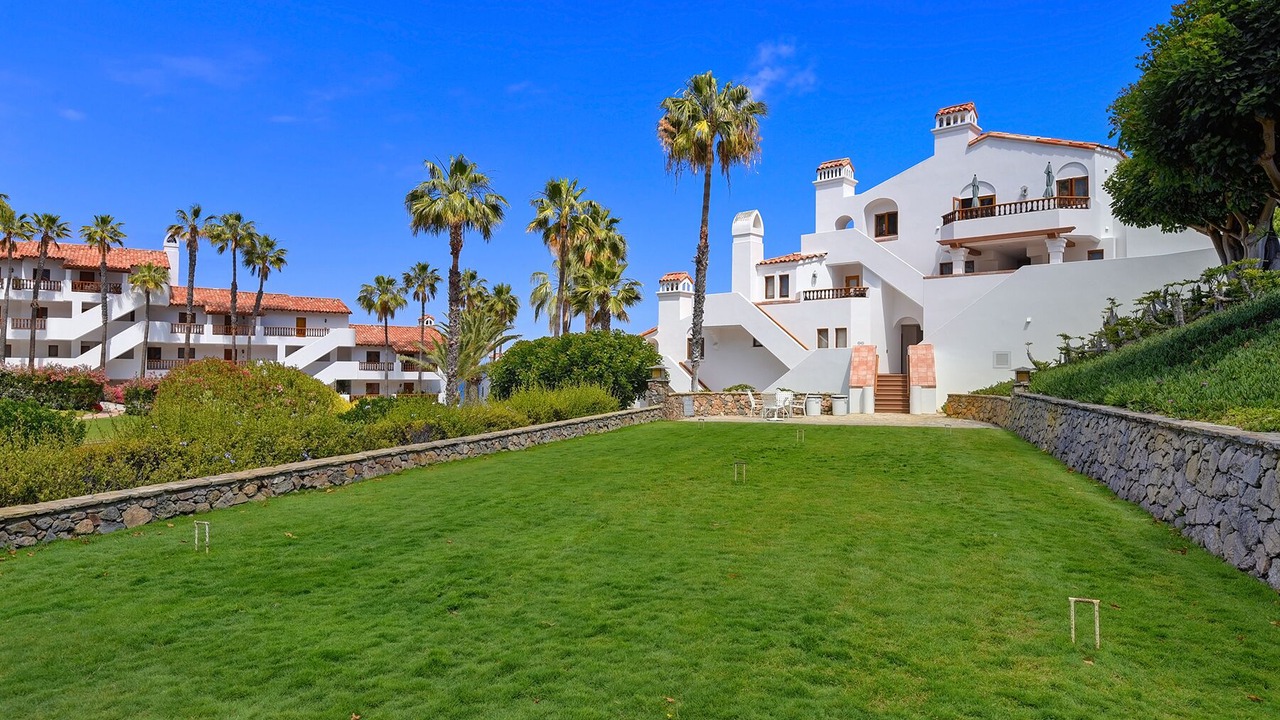 Photo of Outdoor in Avalon