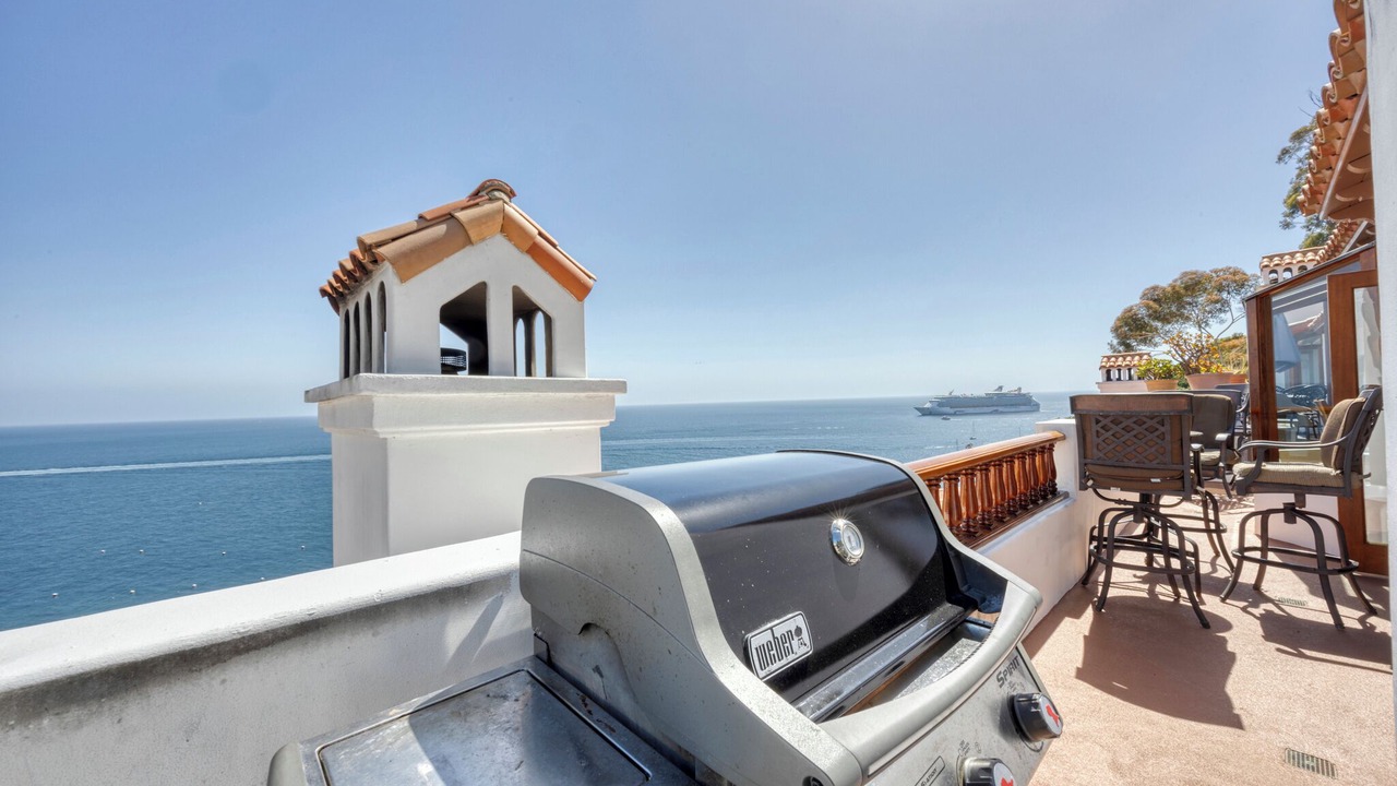 Photo of Outdoor in Avalon