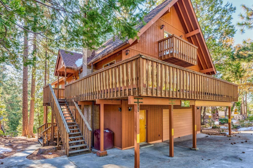 Photo of Outdoor in Yosemite West
