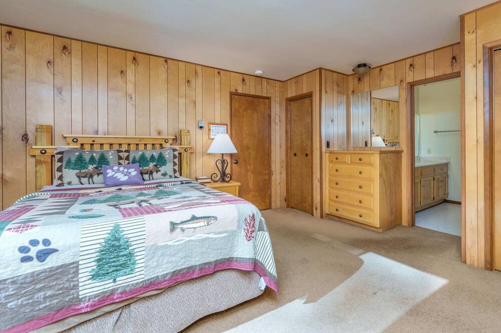 Photo of Bedroom in Yosemite West