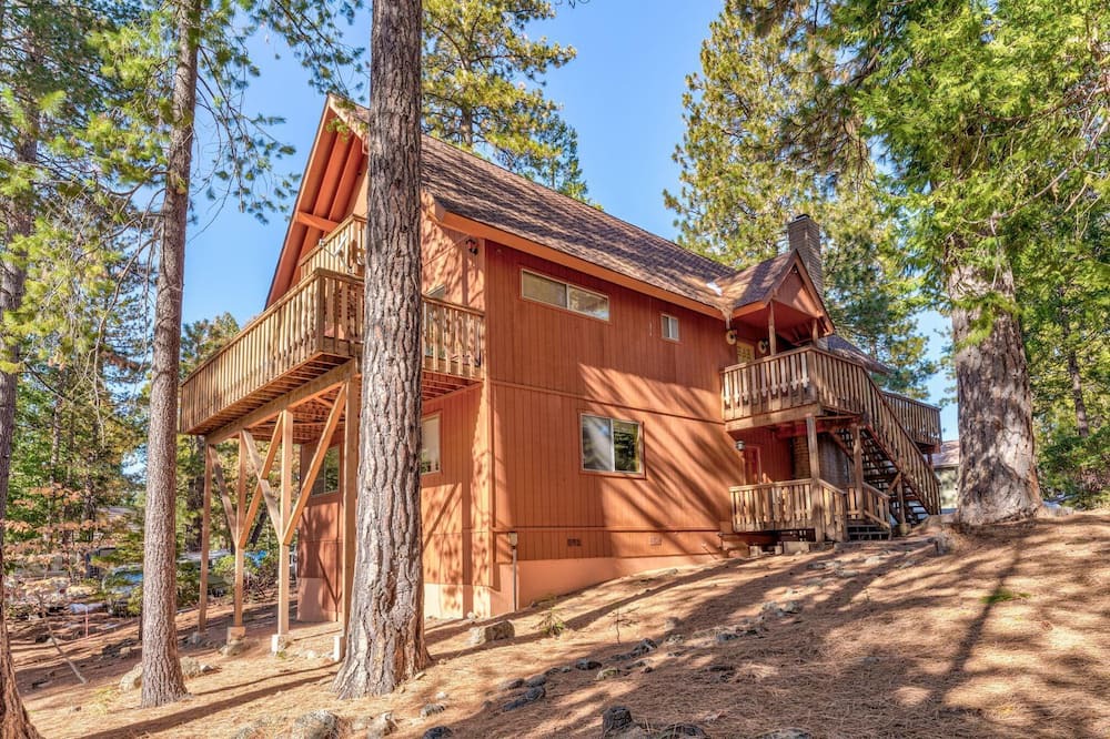 Photo of Outdoor in Yosemite West