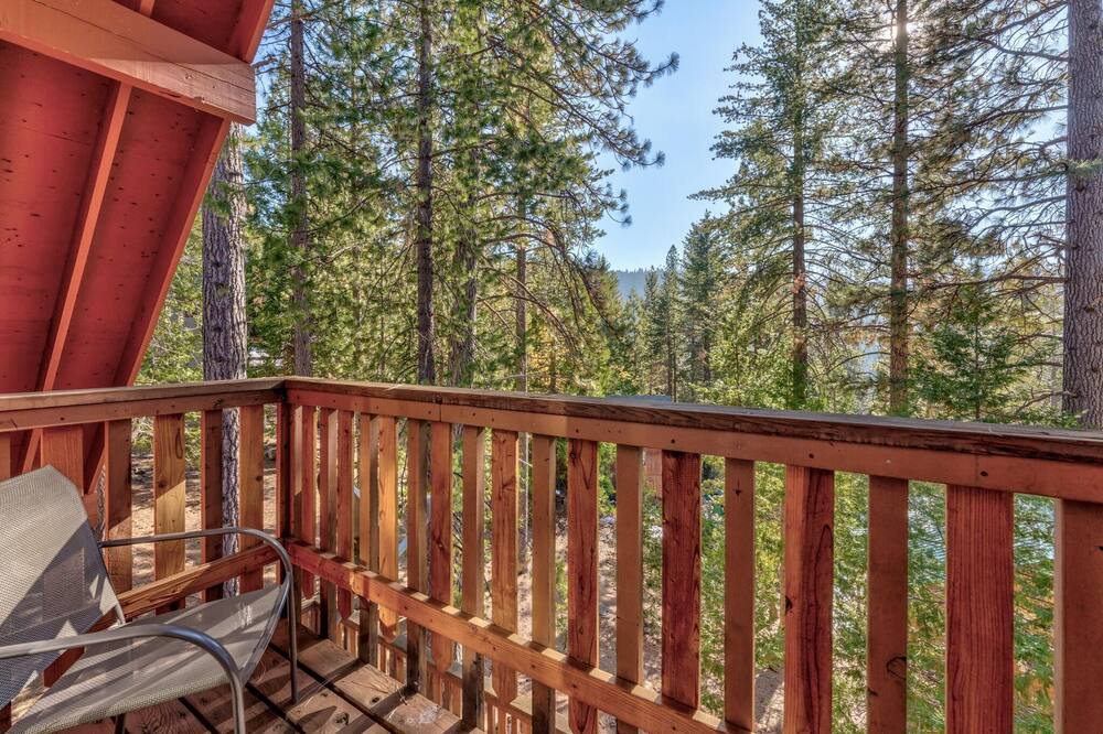 Photo of Outdoor in Yosemite West