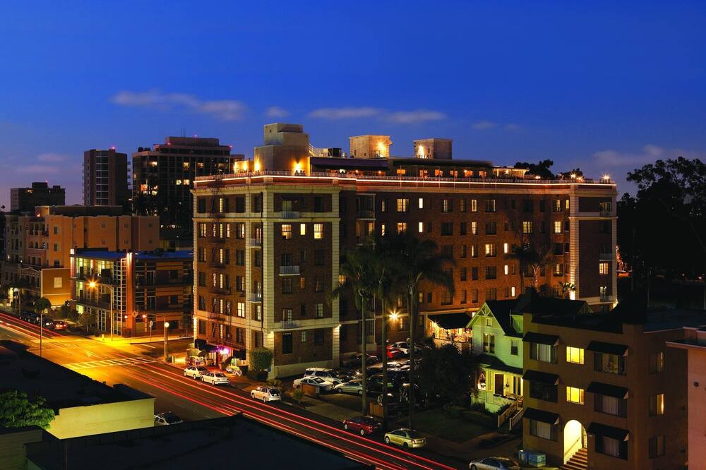 Photo of Outdoor in Park West