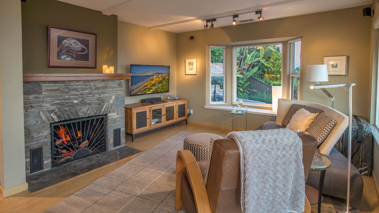 Photo of Livingroom in Mission Canyon