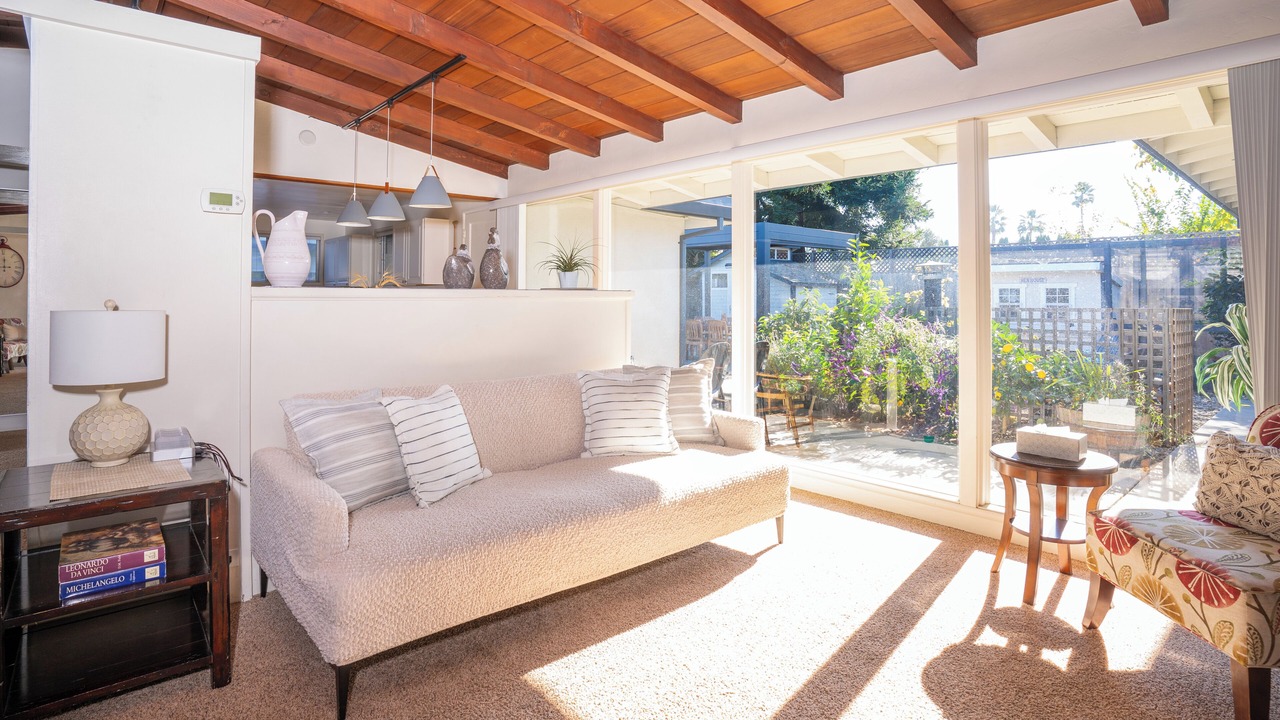 Photo of Livingroom in Novato