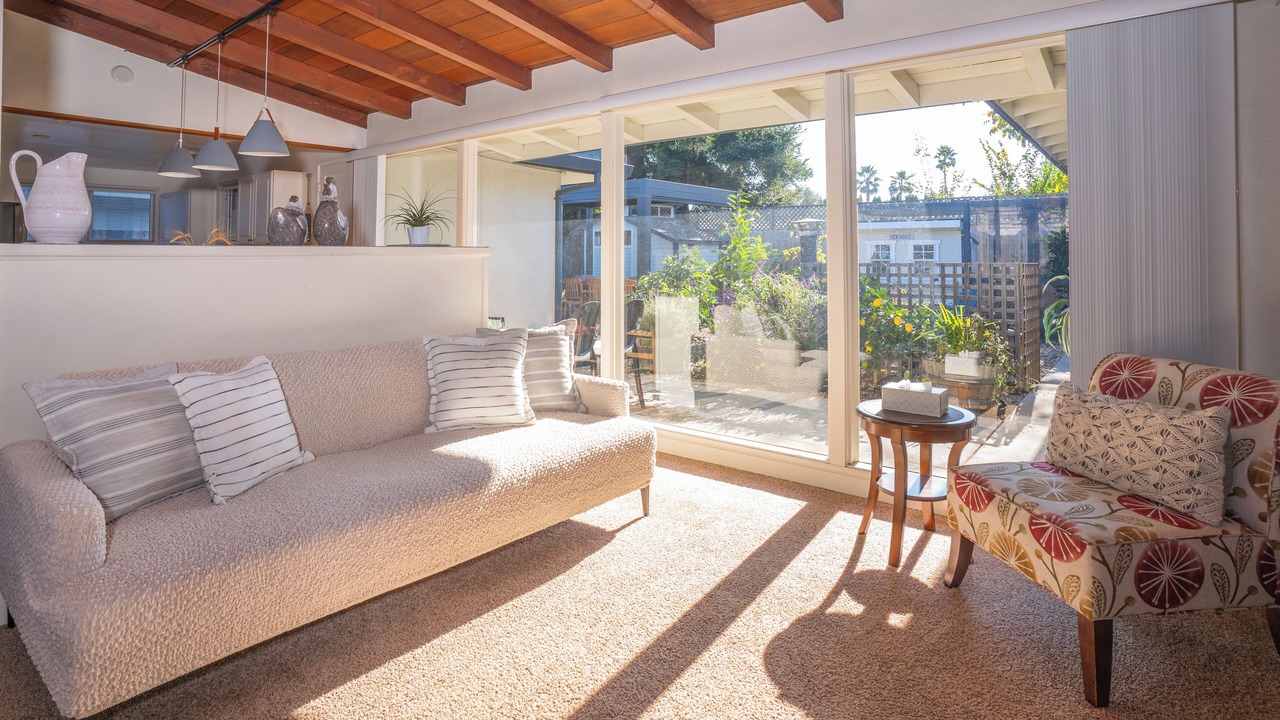Photo of Livingroom in Novato