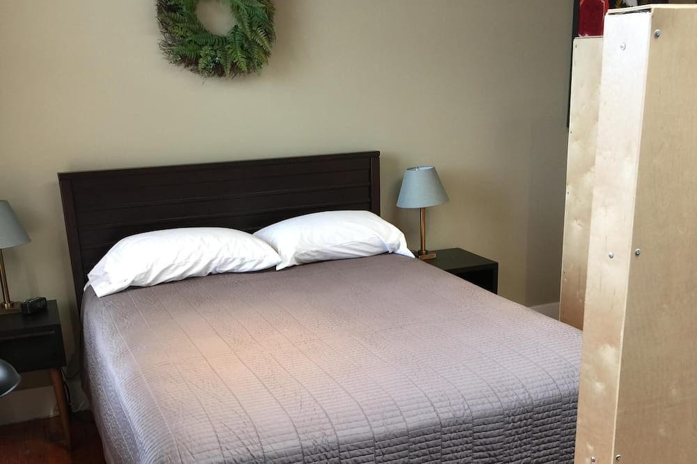 Photo of Bedroom in Old Town Eureka