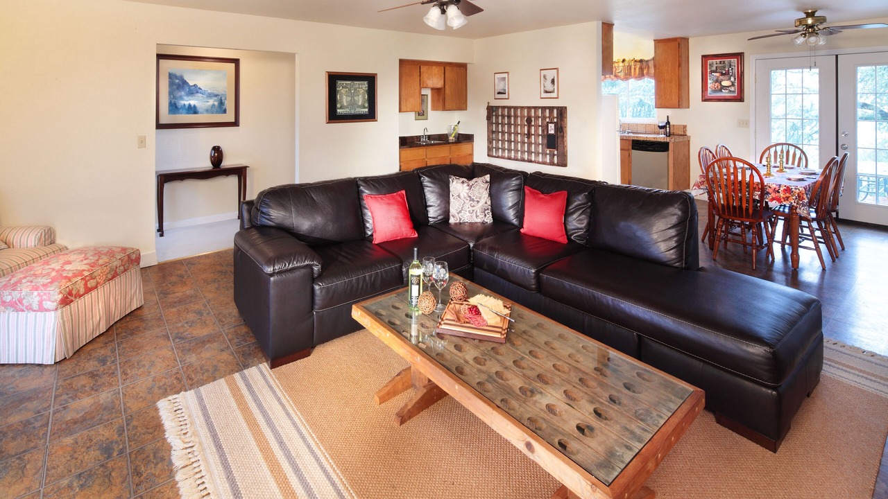 Photo of Livingroom in California Wine Country