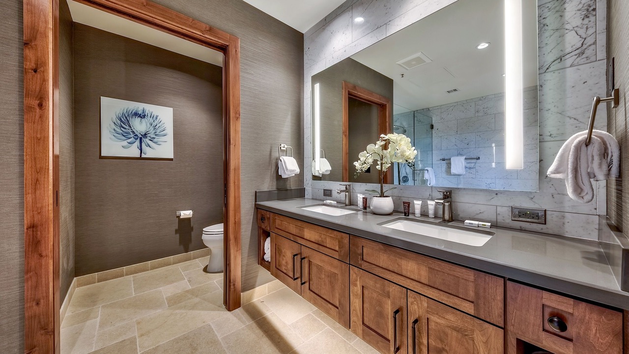 Photo of Bathroom in Lakeside Park