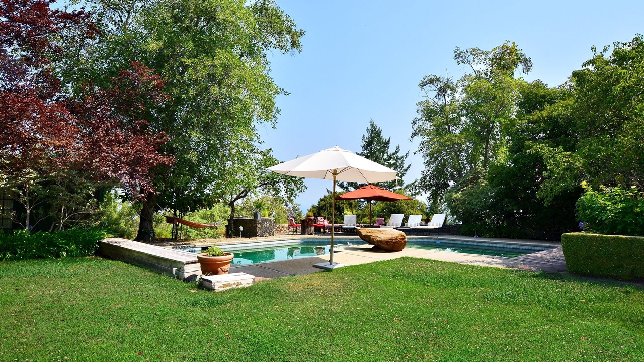 Photo of Outdoor in St. Helena