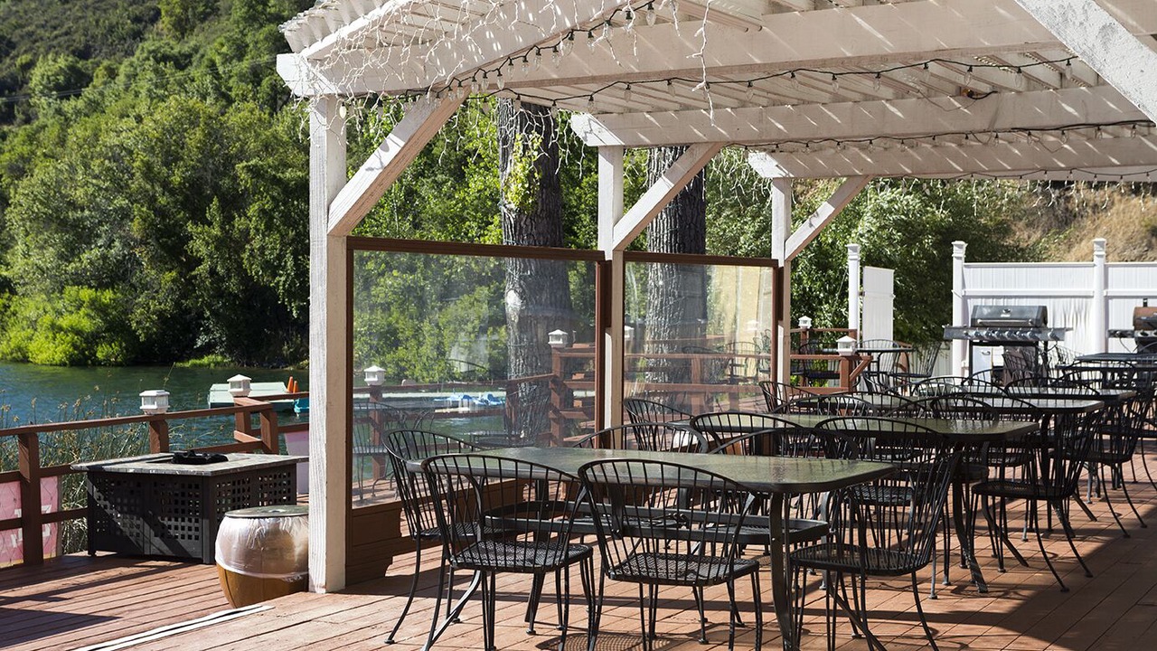 Photo of Patio Balcony in Upper Lake