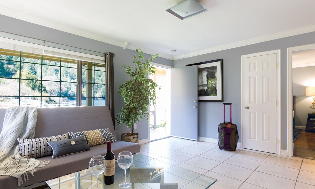 Photo of Livingroom in Upper Lake