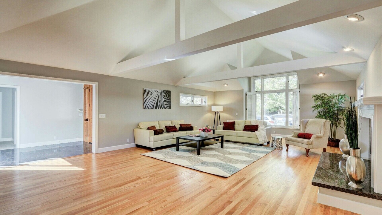 Photo of Livingroom in Community Center