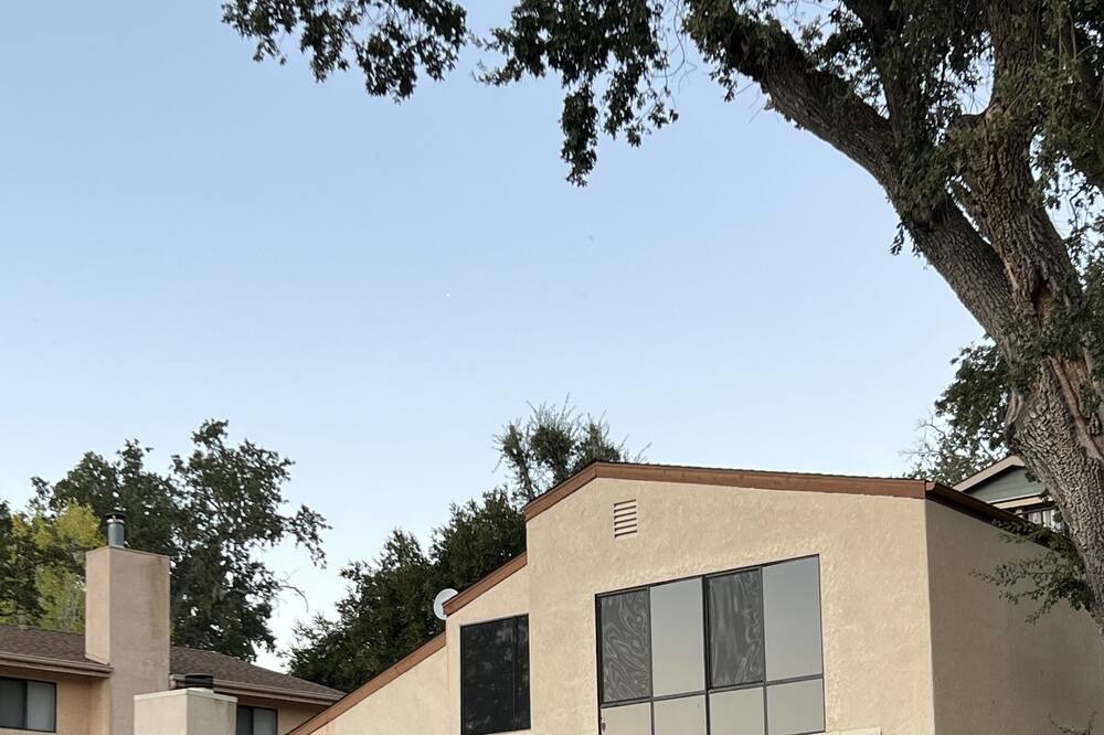Photo of Outdoor in Oak Shores