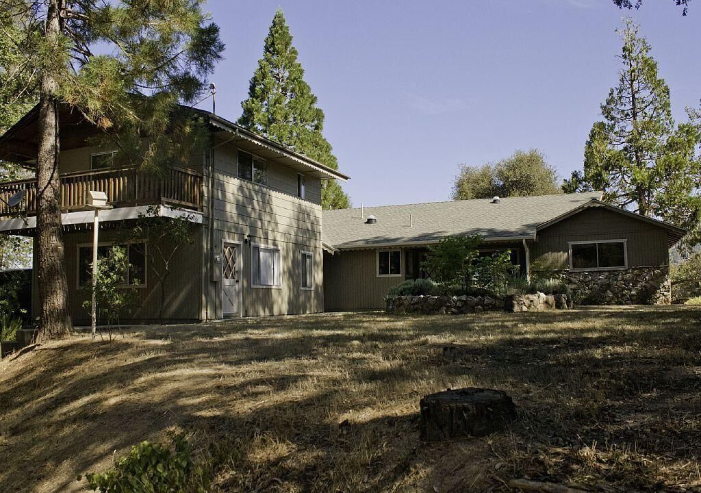 Photo of Outdoor in Oakhurst