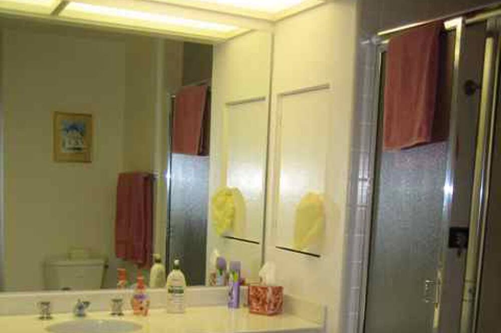 Photo of Bathroom in Indian Wells