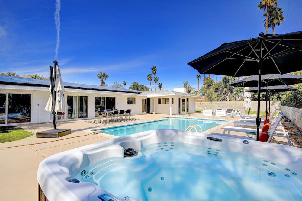 Photo of Outdoor in Palm Desert
