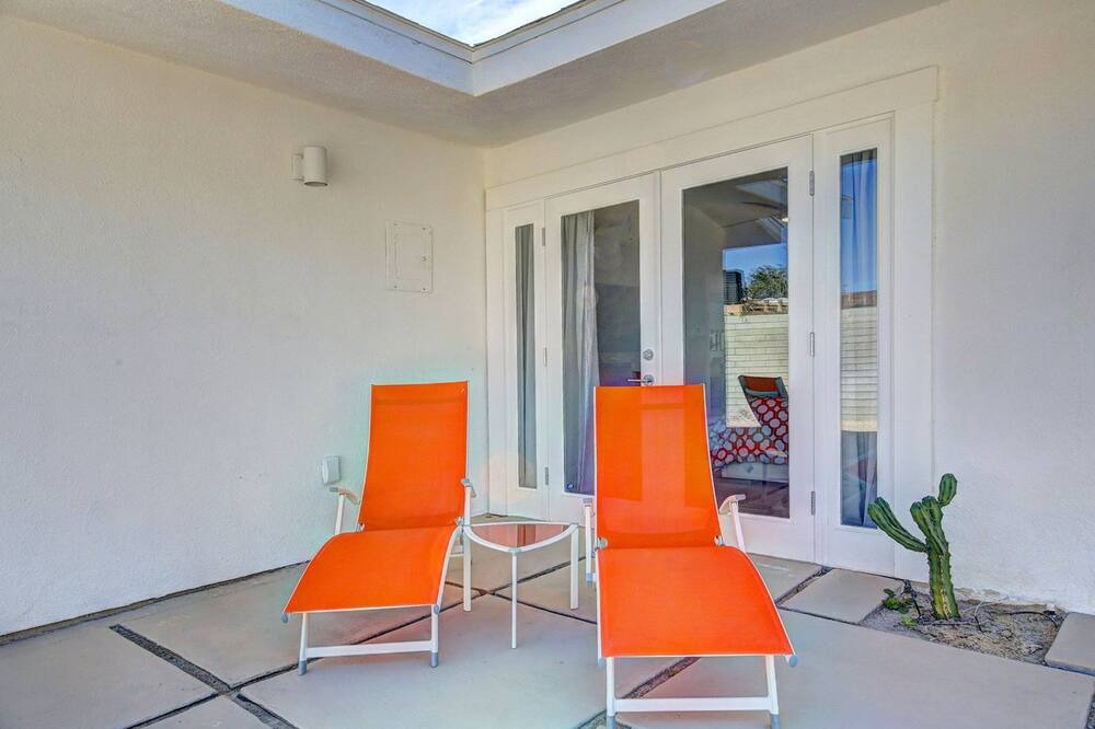 Photo of Patio Balcony in Palm Desert